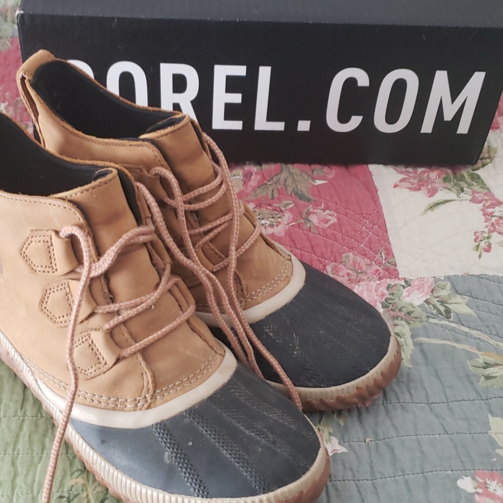 Sorel Out n About Plus sz 9 color Elk